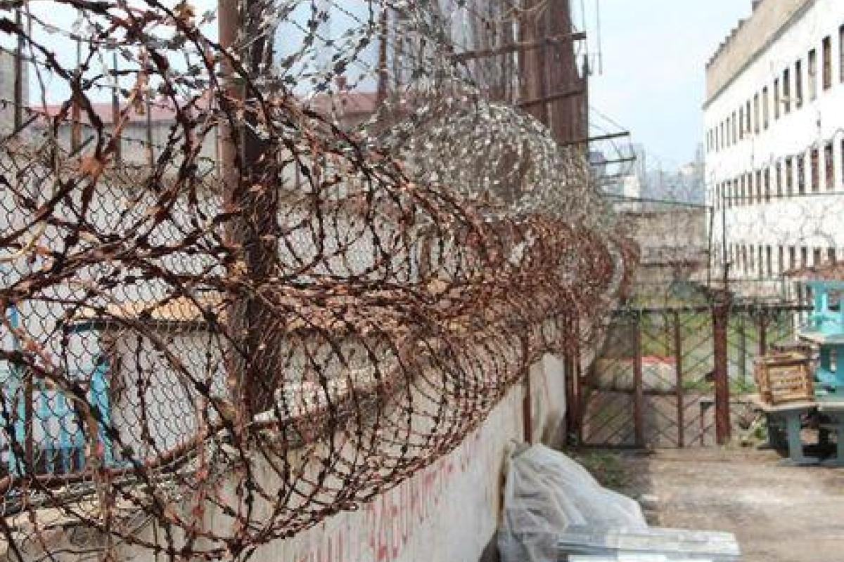 Украина борется за освобождение 5 подростков из СИЗО Донецка