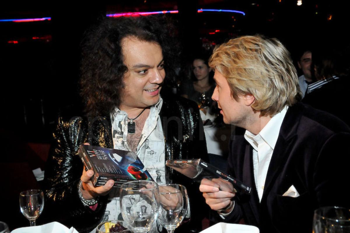 Певец Филипп Киркоров рассказал о страшном диагнозе своего коллеги Николая Баскова Певец Филипп Киркоров рассказал о страшном диагнозе своего коллеги Николая Баскова