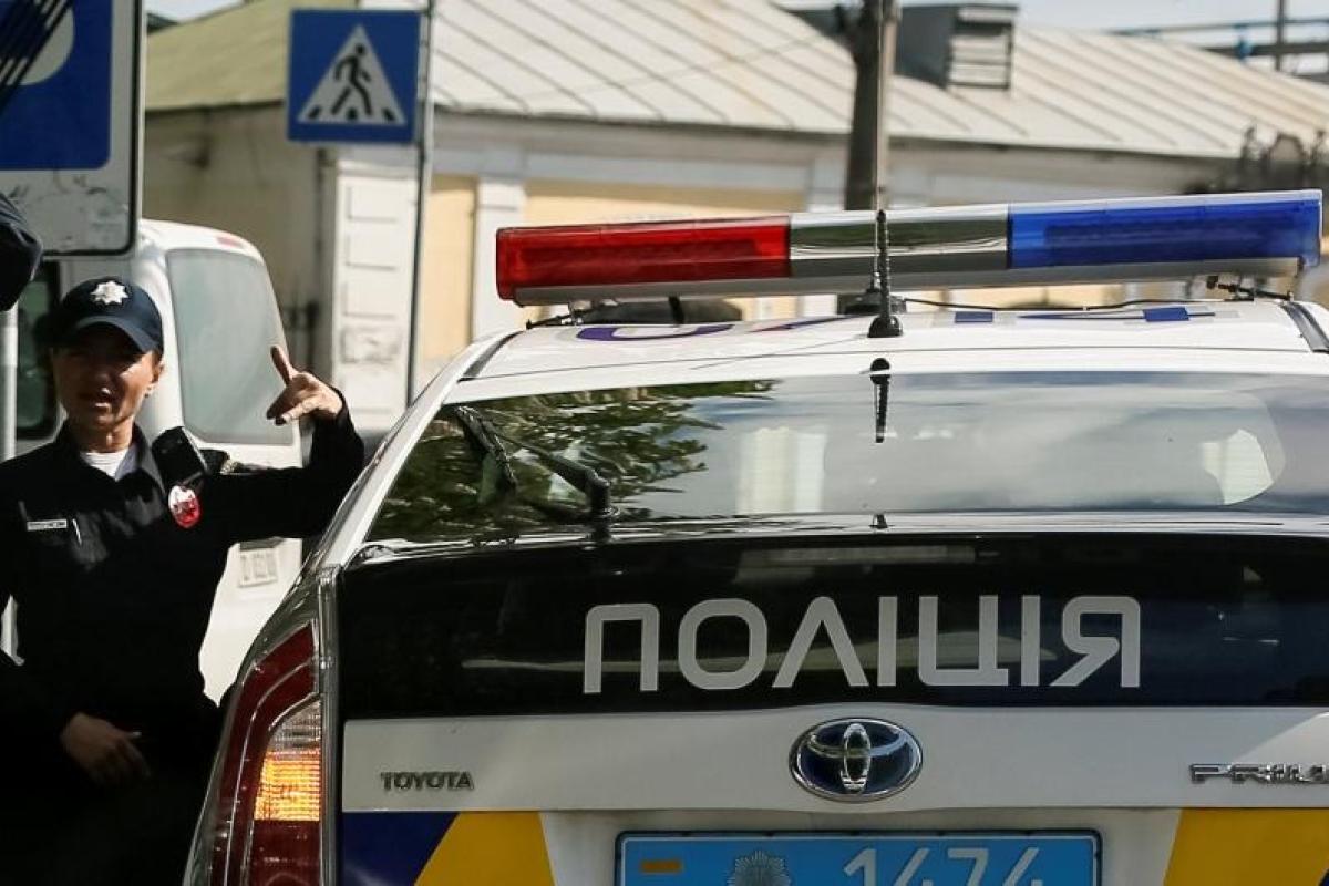 В Николаеве задержали мужчину, который хранил наркотические вещества В Николаеве задержали мужчину, который хранил наркотические вещества