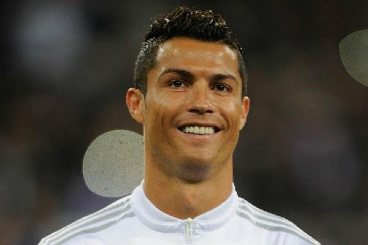 Новый рекорд Роналду: Звезда "Реала" первым забил 100 голов в ЛЧ Новый рекорд Роналду: Звезда "Реала" первым забил 100 голов в ЛЧ