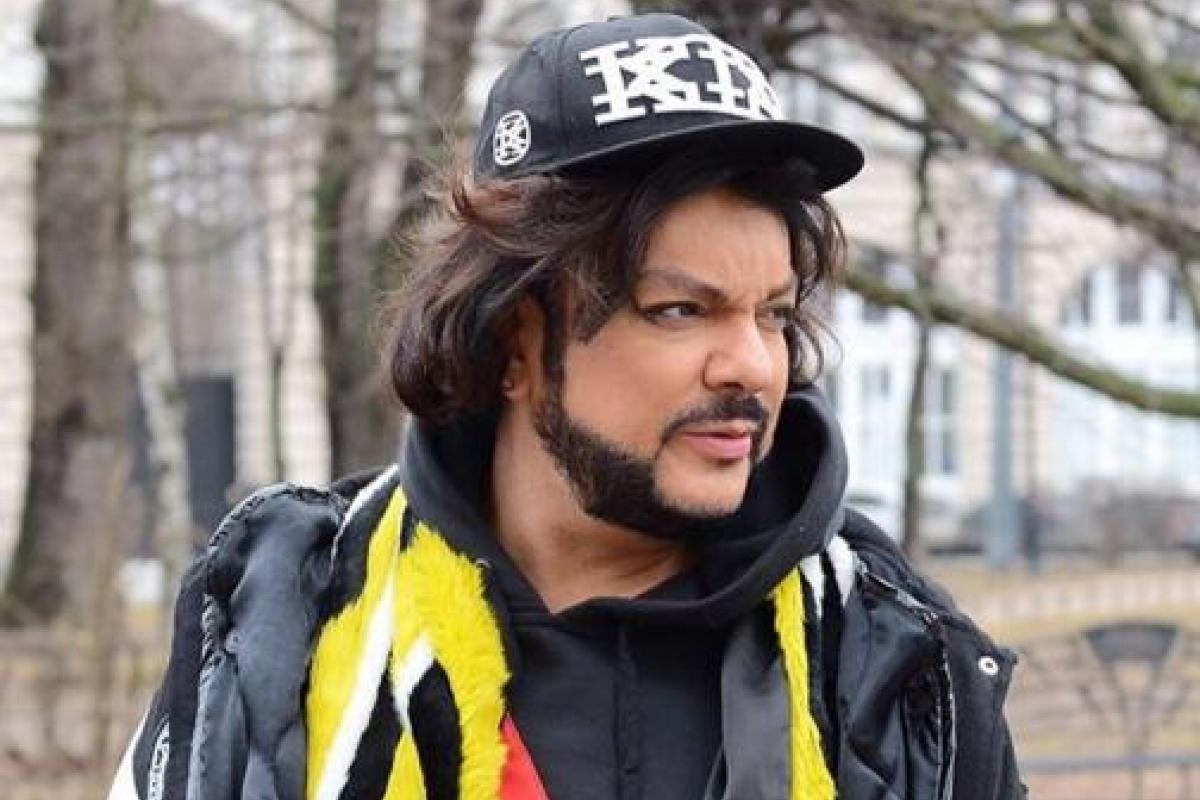 Филипп Киркоров нашел брата-близнеца, с которым его разлучили в детстве Филипп Киркоров нашел брата-близнеца, с которым его разлучили в детстве