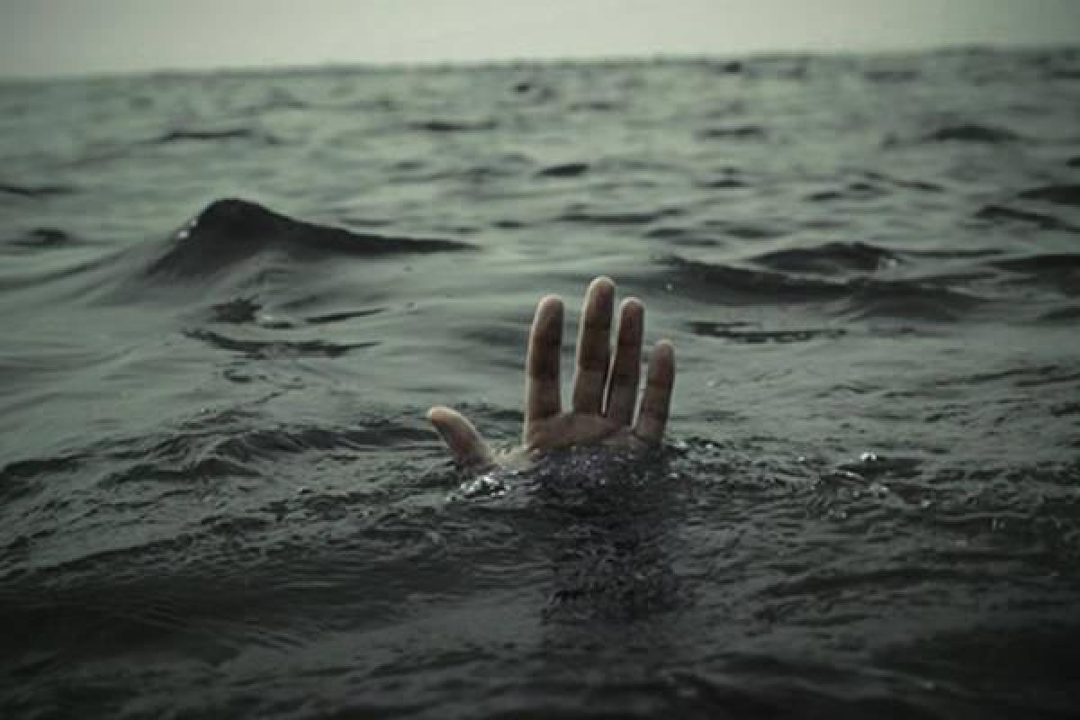 Полтавская область: в водоеме нашли труп несовершеннолетнего парня Полтавская область: в водоеме нашли труп несовершеннолетнего парня
