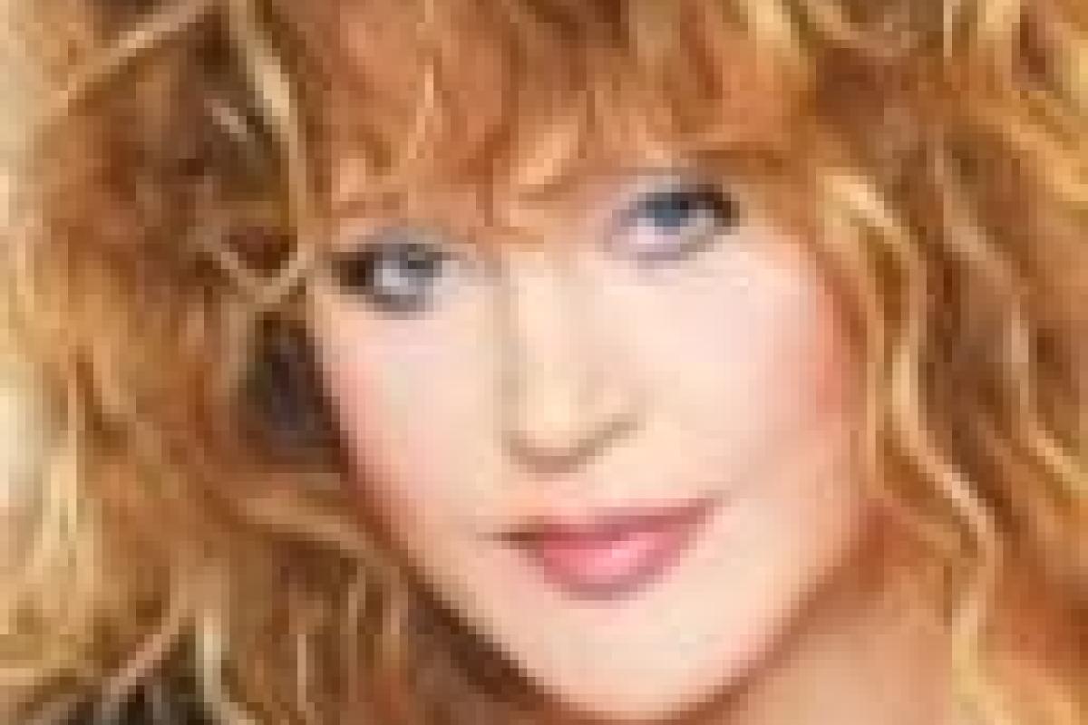 Алла Пугачева продолжает удивлять фанатов нереально молодым видом Алла Пугачева продолжает удивлять фанатов нереально молодым видом