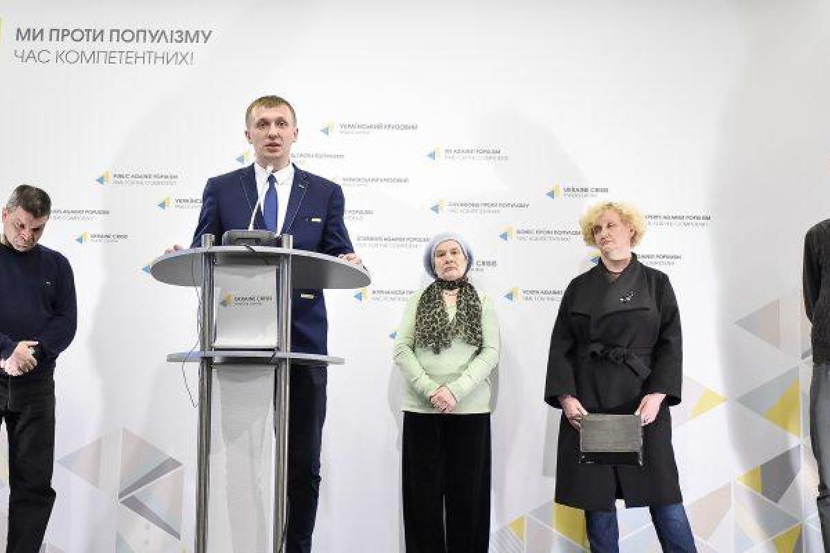 Родственники Небесной Сотни требуют объяснений, почему допустили побег подозреваемых "беркутов" в РФ