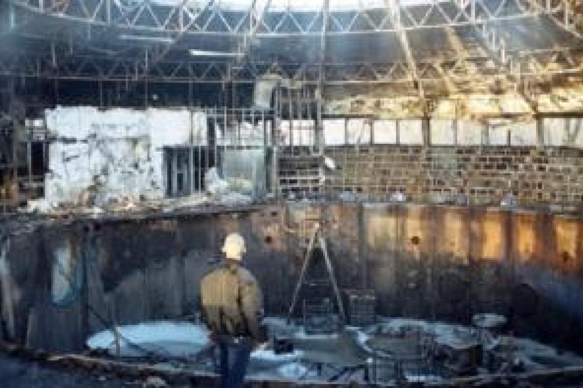 В соцсетях бурно обсуждают фото уничтоженного дельфинария в Донецке