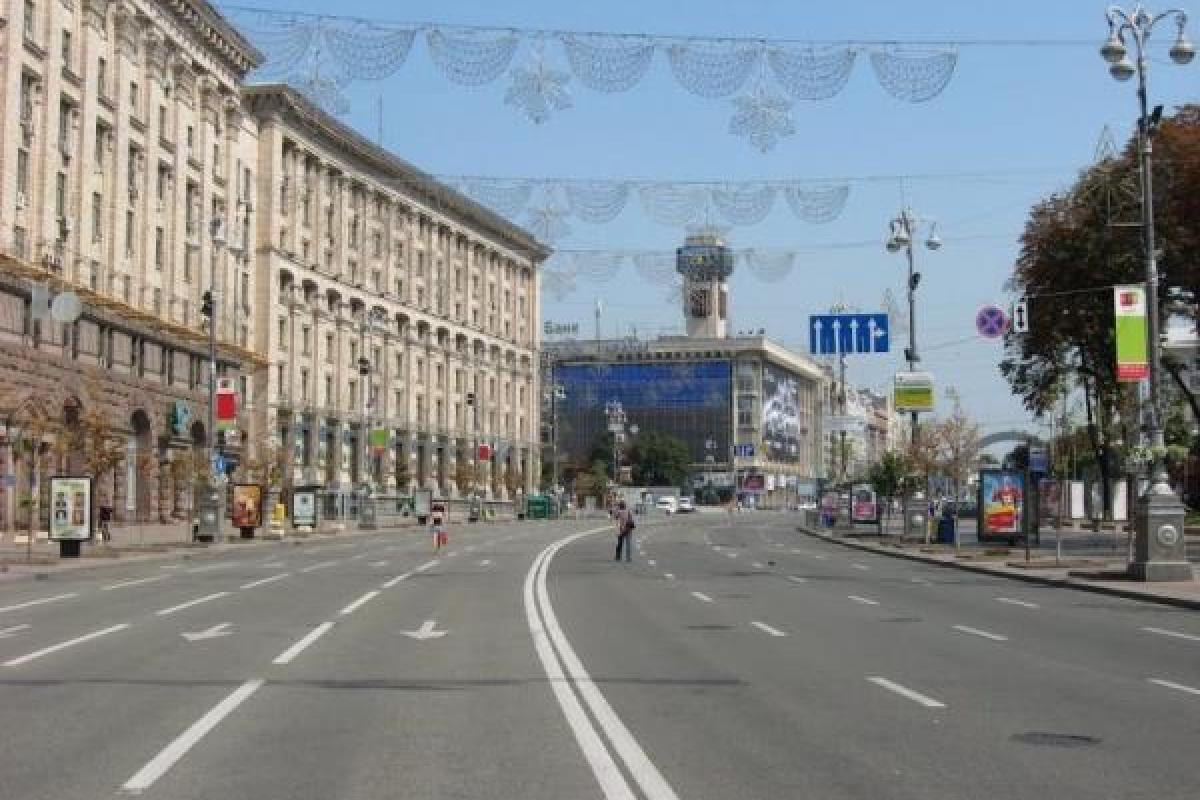 В украинской столице Крещатик закроют для автомобилей