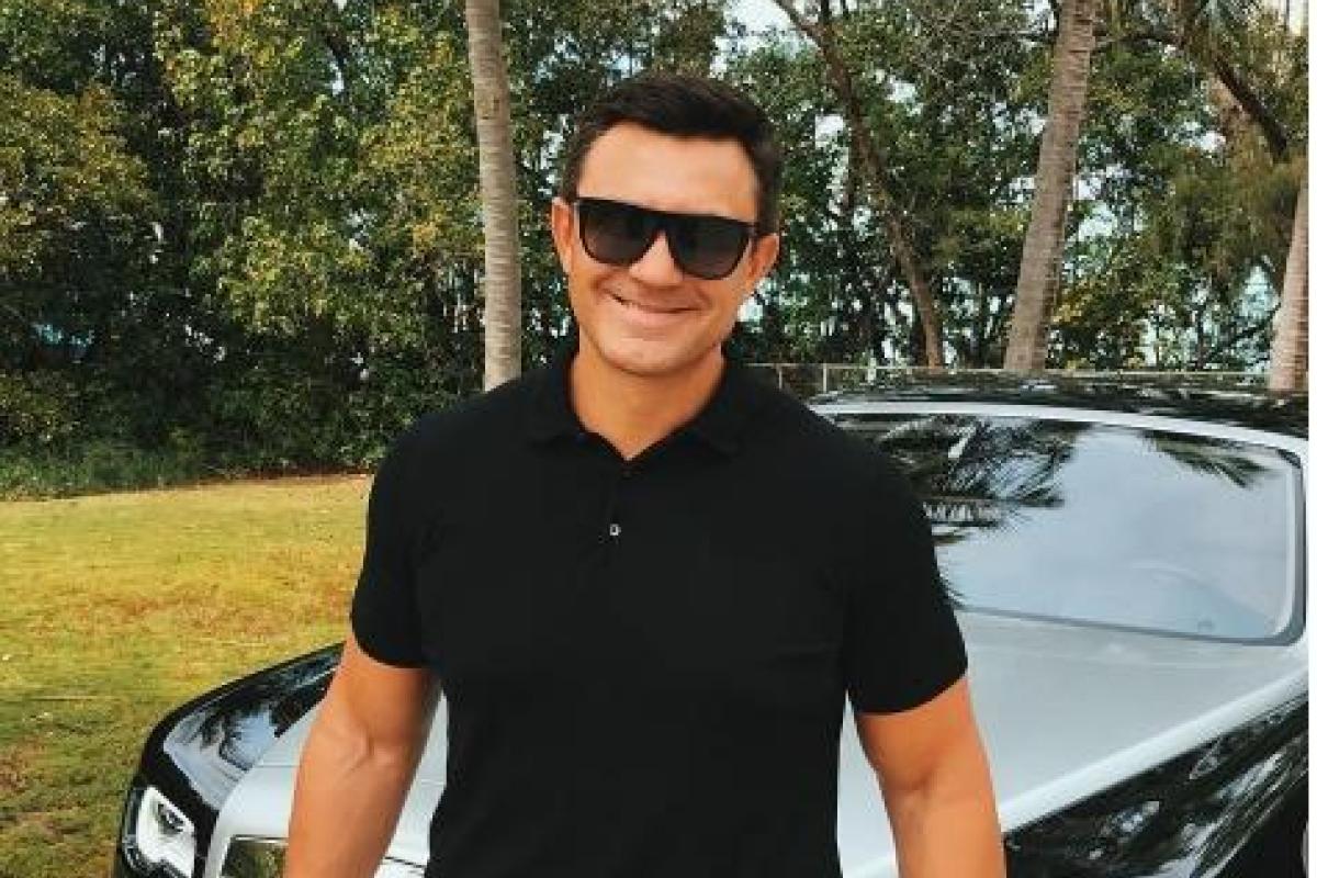 Пощады не будет: соцсети в восторге от нового ведущего проекта «Ревизор» Пощады не будет: соцсети в восторге от нового ведущего проекта «Ревизор»