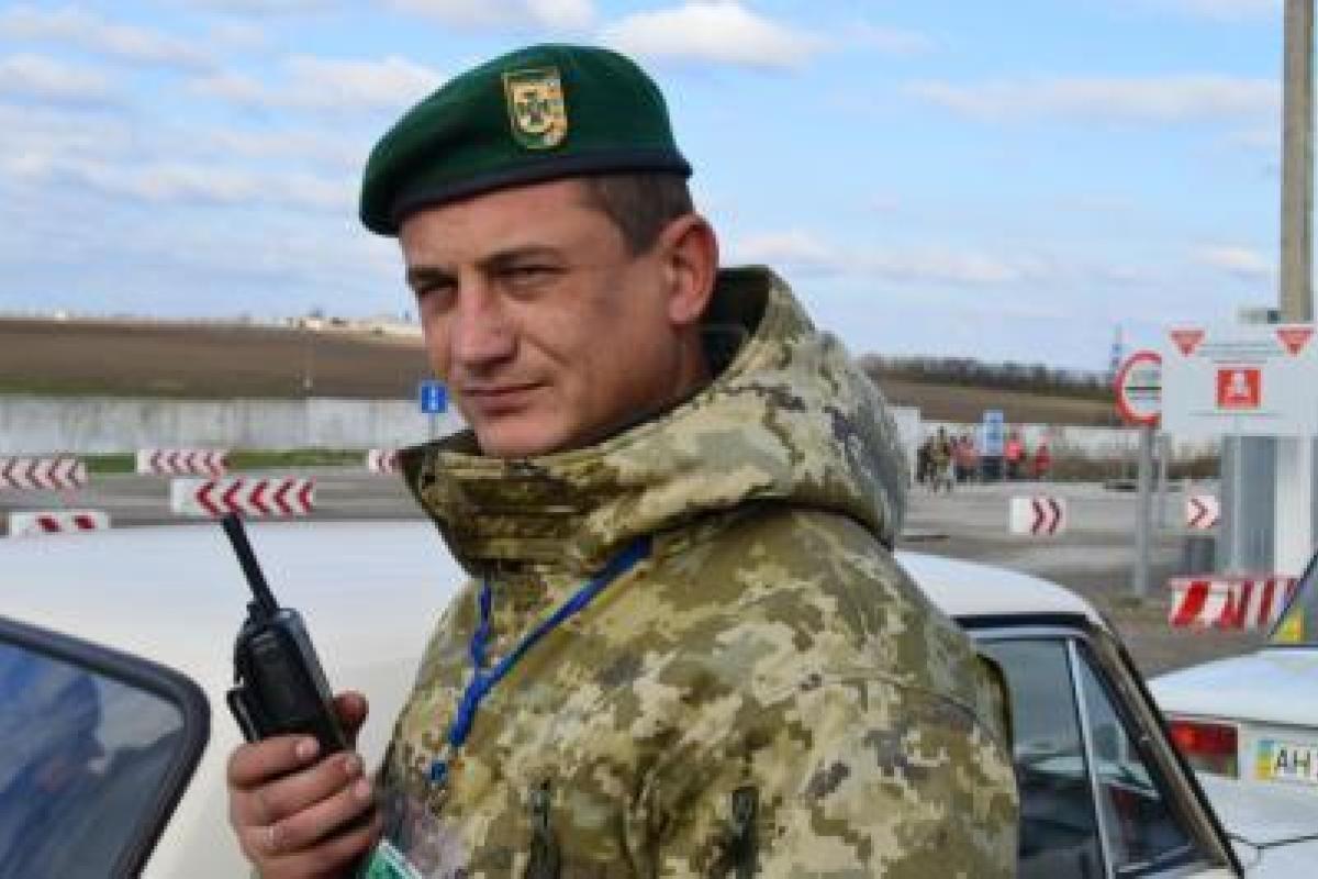 Ситуация на КПВВ: в Майорске и Марьинке большие очереди