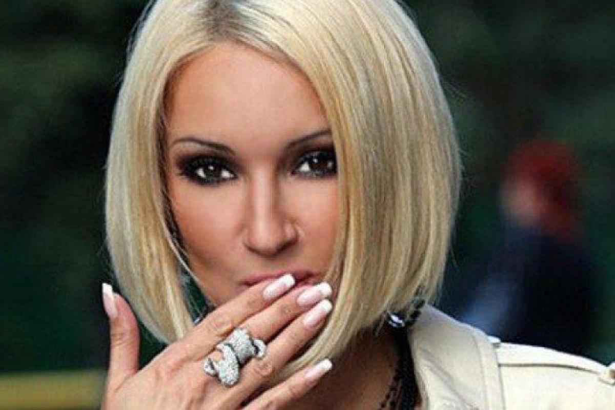 Телеведущая Лера Кудрявцева напугала поклонников новым снимком Телеведущая Лера Кудрявцева напугала поклонников новым снимком