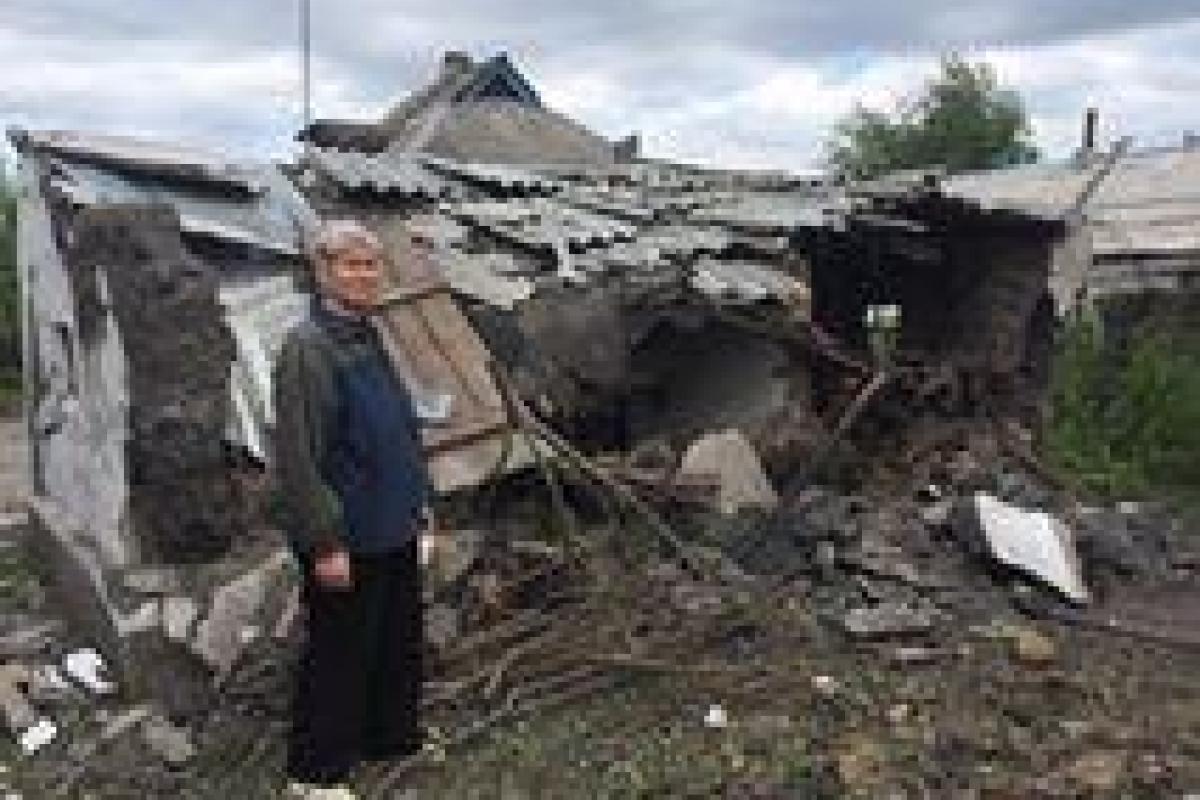 Аброськин: Около 7 часов утра боевики из минометов обстреляли дома мирных жителей в Авдеевке