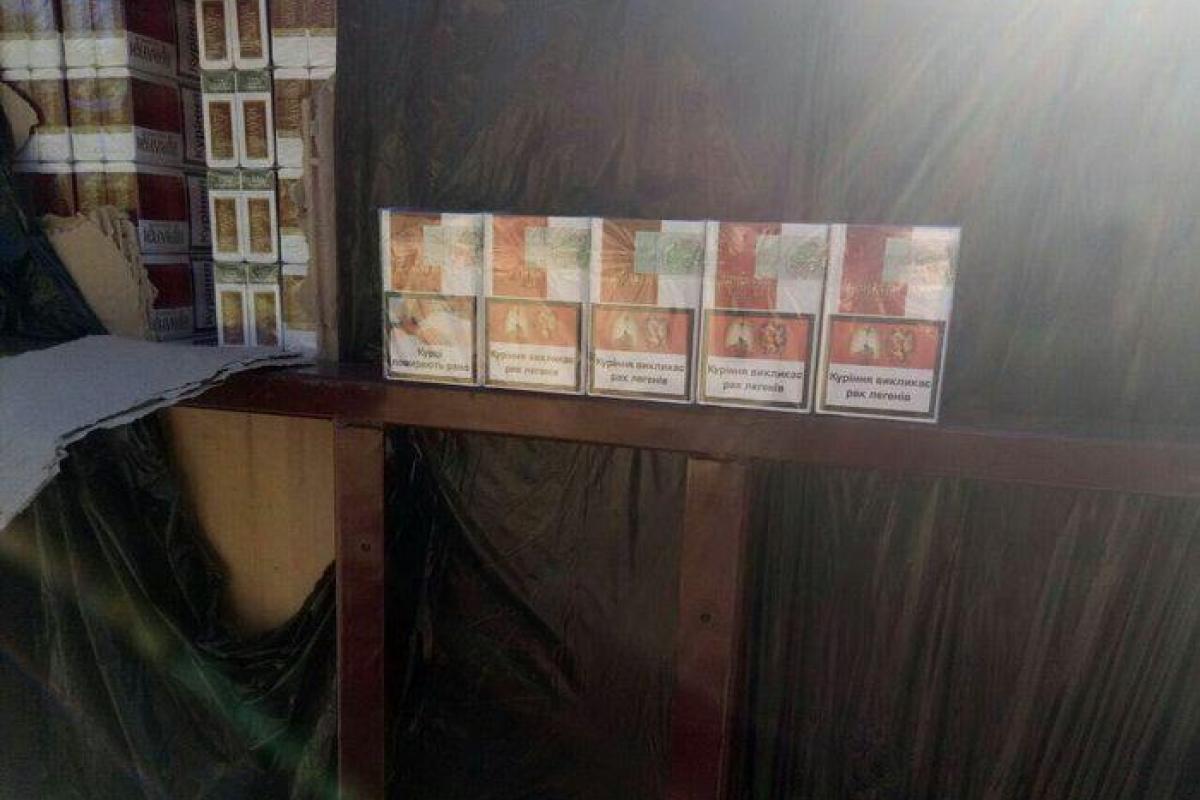 СБУ обнаружила крупную партию контрабанды с неподконтрольной территории СБУ обнаружила крупную партию контрабанды с неподконтрольной территории