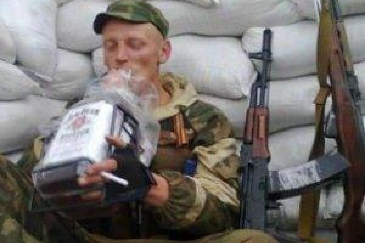 В "ДНР" боевики под действием алкоголя и наркотиков совершают преступления и мрут от передозировки В "ДНР" боевики под действием алкоголя и наркотиков совершают преступления и мрут от передозировки