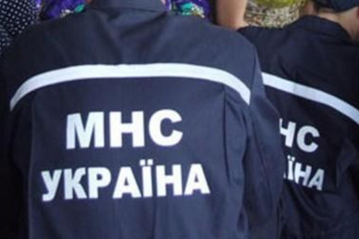 В центре Днепра нашли авиабомбу ФАБ-100 времен Второй мировой войны - кадры В центре Днепра нашли авиабомбу ФАБ-100 времен Второй мировой войны - кадры