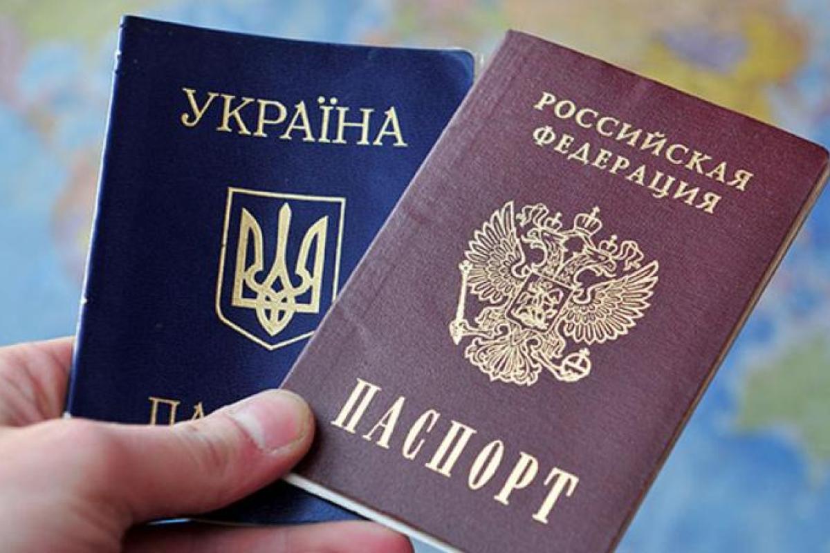 "Ватные" крымчане резко "полюбили" Украину и собираются за биометрическими паспортами "Ватные" крымчане резко "полюбили" Украину и собираются за биометрическими паспортами