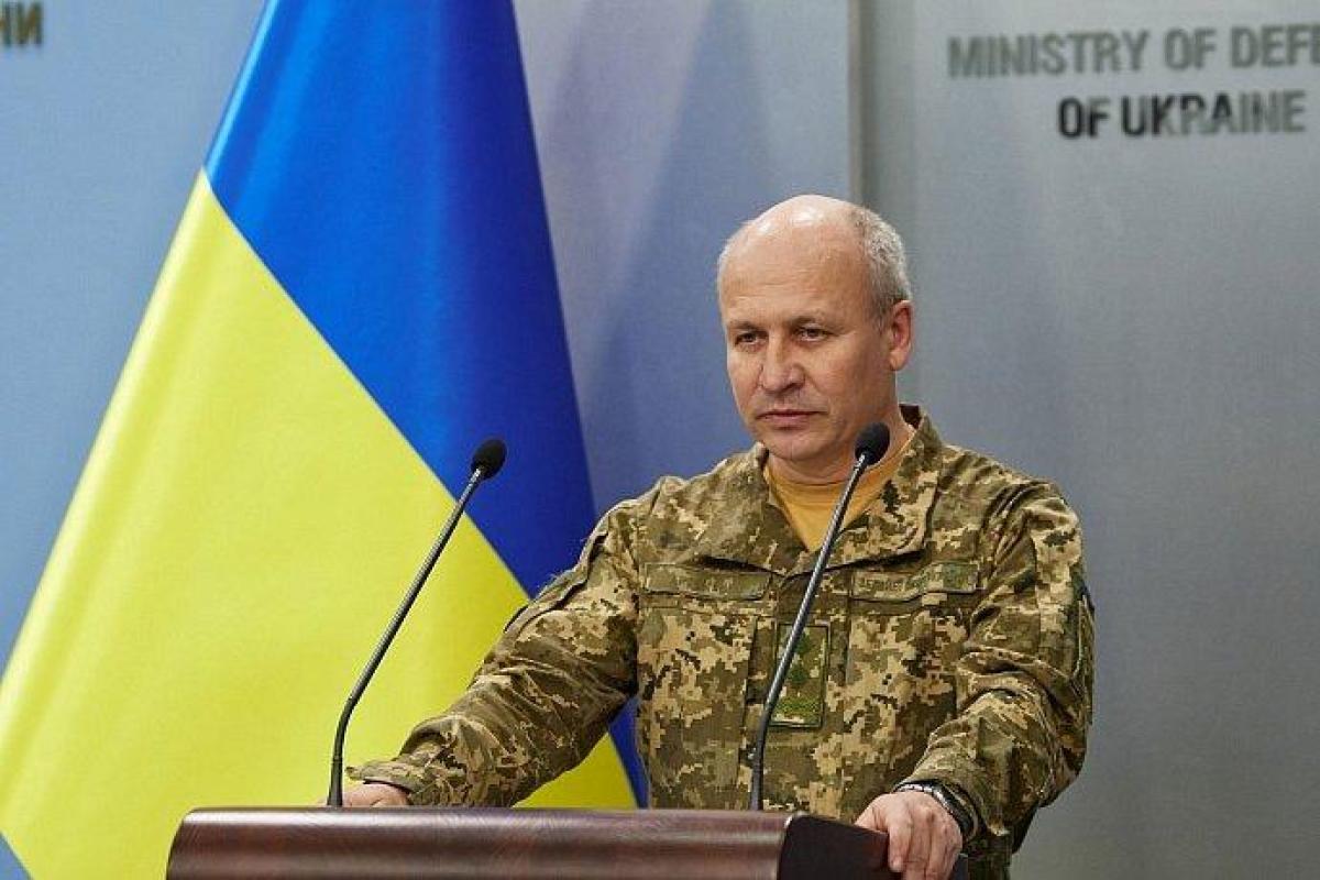 В Украине женщин будут призывать на военную службу наравне с мужчинами В Украине женщин будут призывать на военную службу наравне с мужчинами