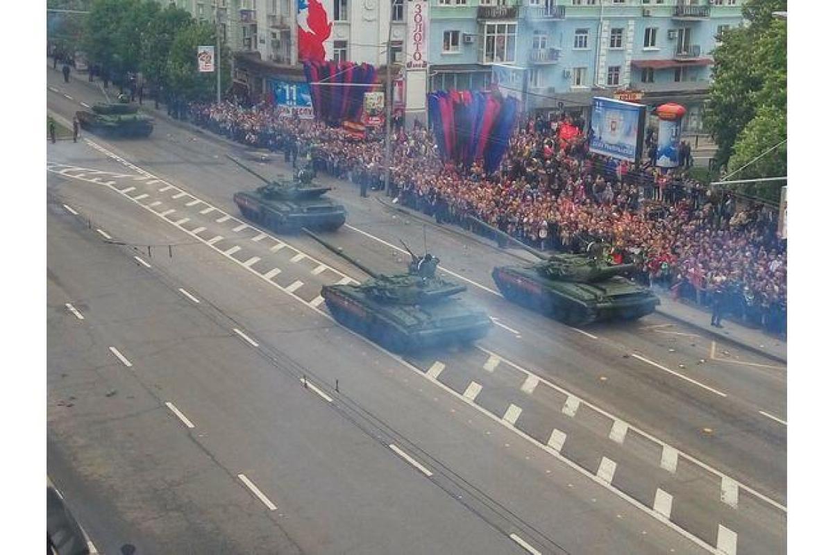 У Меркель парады в "ЛДНР" назвали нарушением Минских соглашений У Меркель парады в "ЛДНР" назвали нарушением Минских соглашений