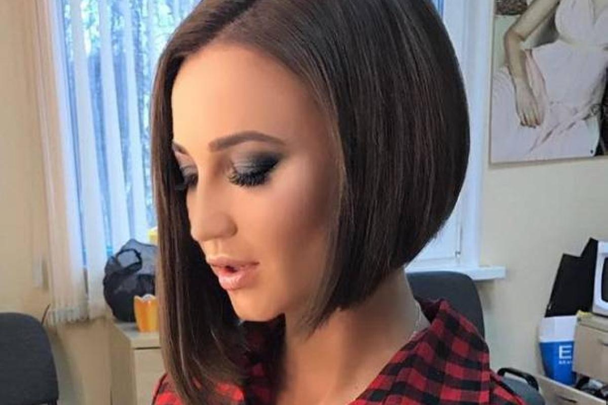 Ольга Бузова похвасталась огромным букетом цветов Ольга Бузова похвасталась огромным букетом цветов