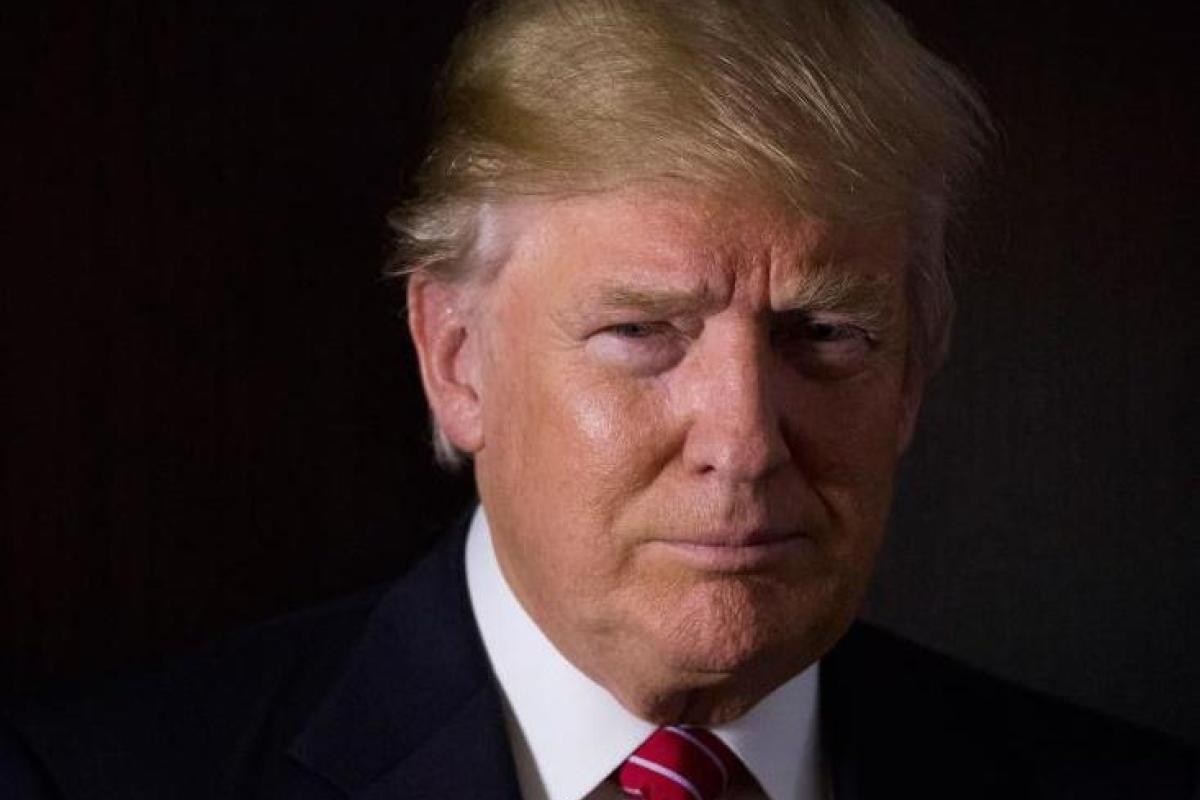 В самолете Трампа обнаружили угрозу взрыва: халатность механиков могла стоить жизни президенту США