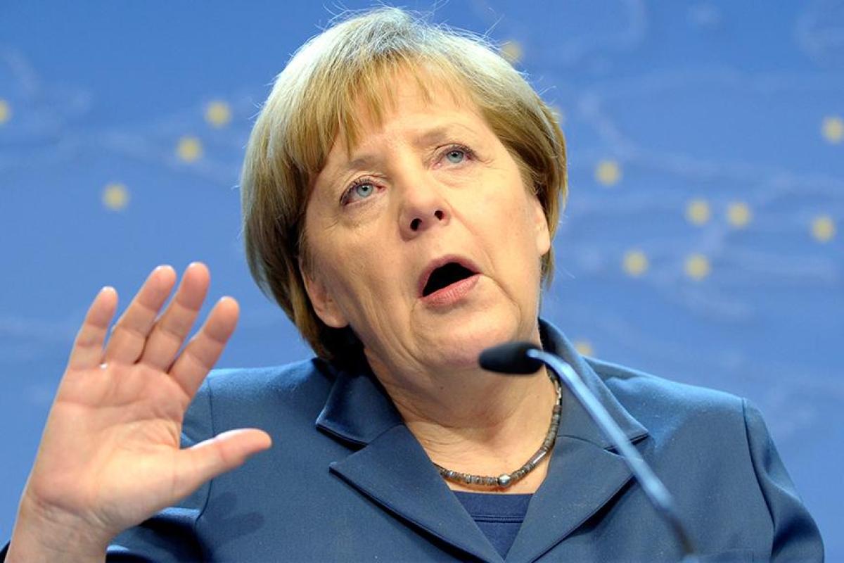 Пономарь: Меркель привержена Минским соглашениям Пономарь: Меркель привержена Минским соглашениям