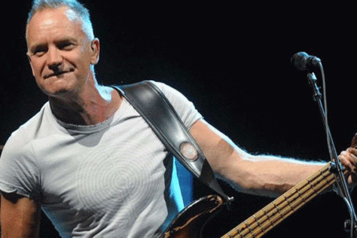 Британский певец Стинг посетит с концертом Украину Британский певец Стинг посетит с концертом Украину