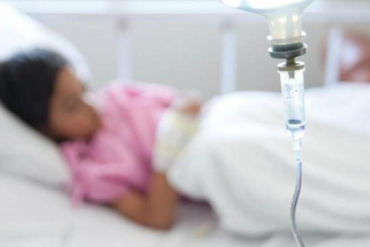 На Донетчине с отравлением доставлены в больницу пять учеников школы