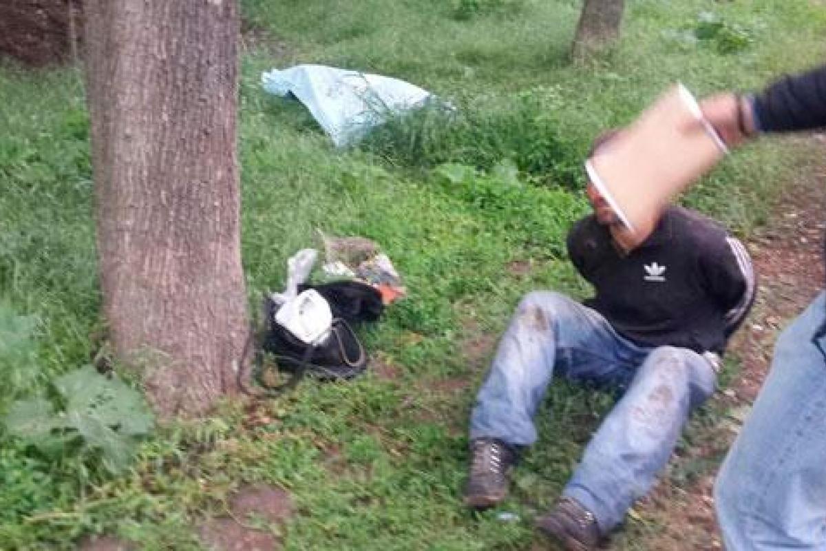 В Одессе бездомный задушил женщину в парке В Одессе бездомный задушил женщину в парке