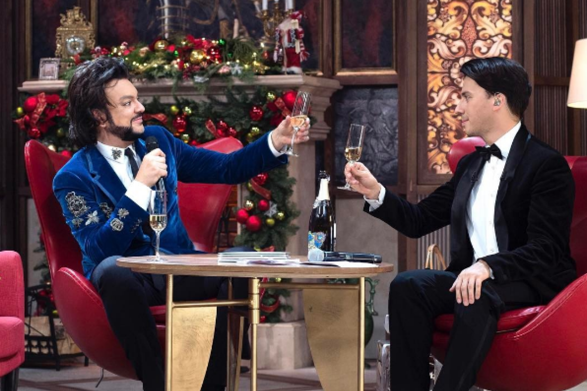 Галкин поздравил Киркорова с юбилеем Галкин поздравил Киркорова с юбилеем