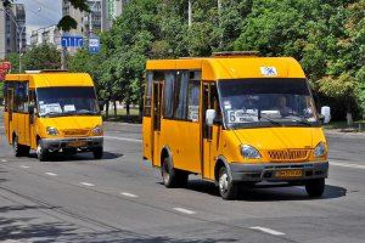 Жители Сум сегодня митингуют против повышения цен в маршрутных такси