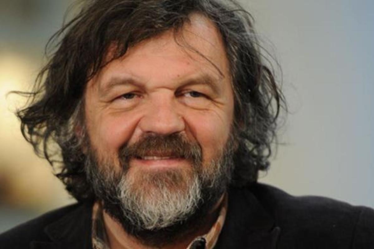 Известный сербский режиссер Эмир Кустурица попал в жуткое ДТП Известный сербский режиссер Эмир Кустурица попал в жуткое ДТП