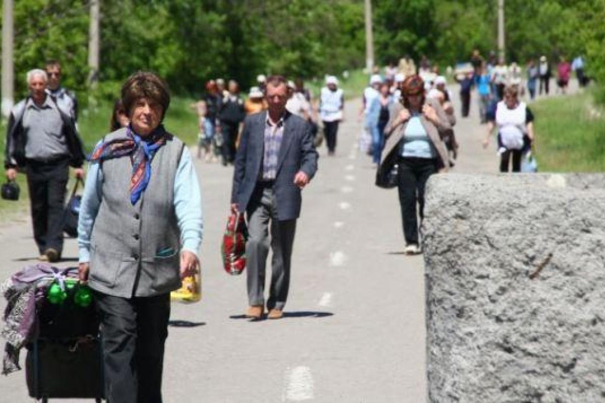 Украинцы все реже ездят в оккупированный Россией Крым, но чаще - в ОРДЛО Украинцы все реже ездят в оккупированный Россией Крым, но чаще - в ОРДЛО