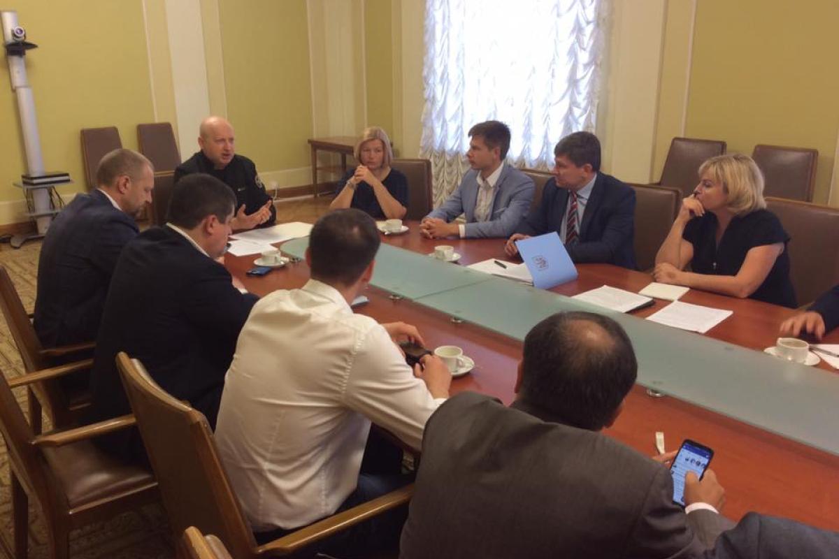 СНБО и депутаты несколько часов обсуждали законопроект о деоккупации Донбасса