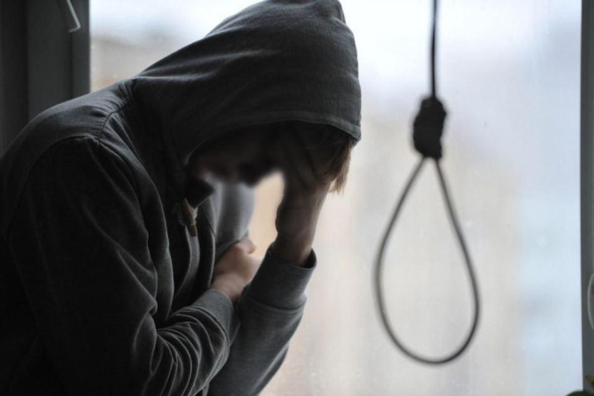 В исправительном учреждении РФ 20-летнего украинца довели до самоубийства