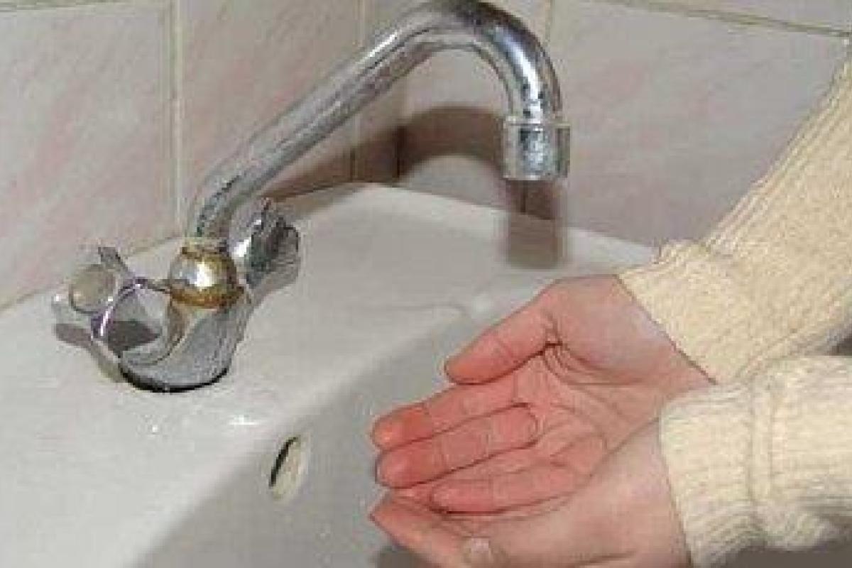 На Донбассе обстреляли насосную станцию, Мариуполь может остаться без воды На Донбассе обстреляли насосную станцию, Мариуполь может остаться без воды