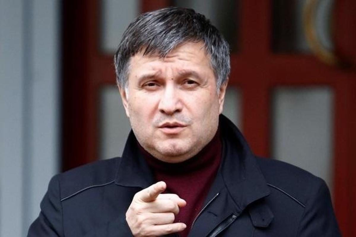 Цепочка покушения на Осмаева ведет к некоторым российским лидерам, - Аваков