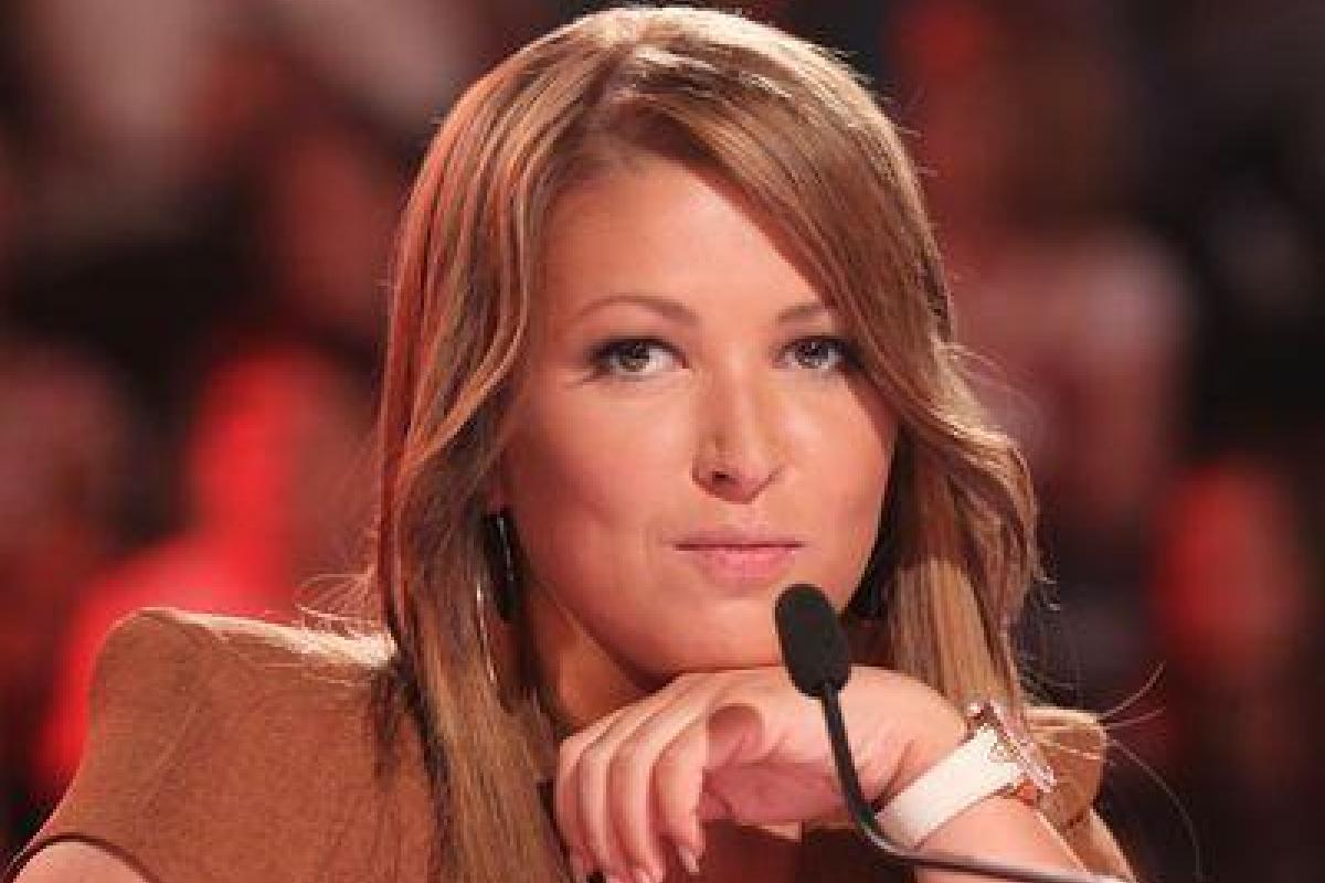 Удачная рыбалка: Певица Ирина Дубцова показала свой улов, поклонники в восторге Удачная рыбалка: Певица Ирина Дубцова показала свой улов, поклонники в восторге