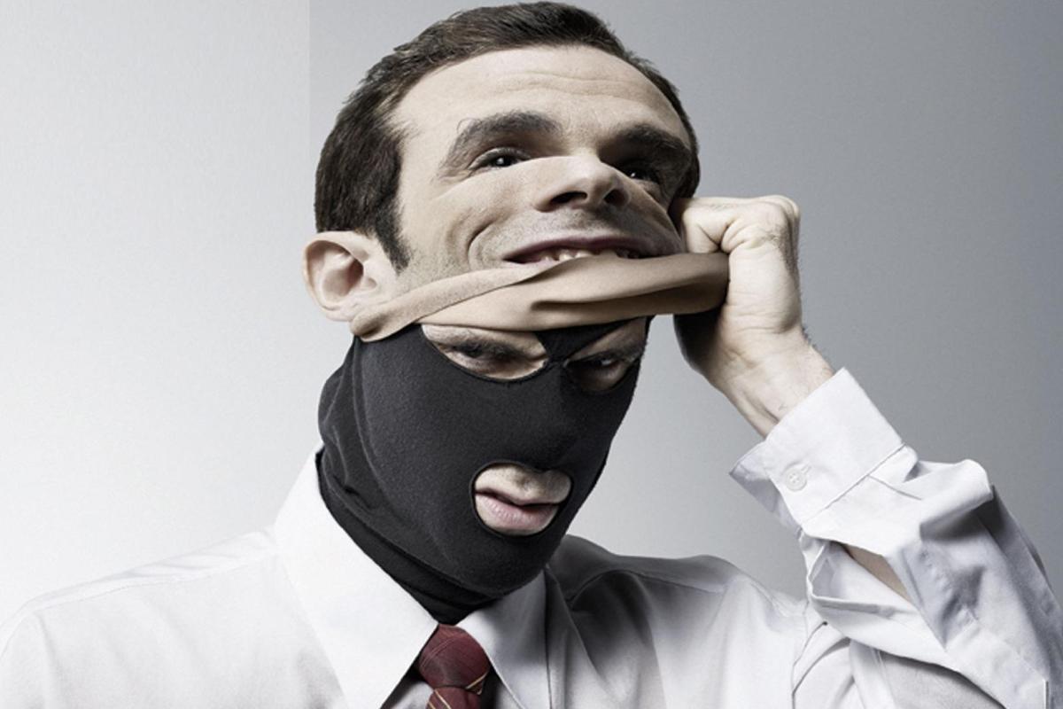 За неделю жители Славянска "подарили" мошенникам почти 40 тысяч гривен