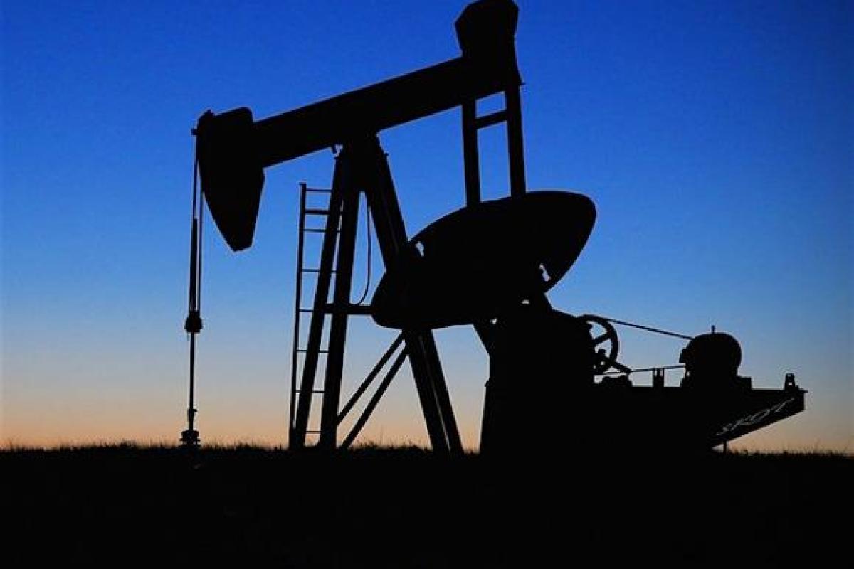 США хотели отменить санкции против нефтяников из РФ, - СМИ США хотели отменить санкции против нефтяников из РФ, - СМИ