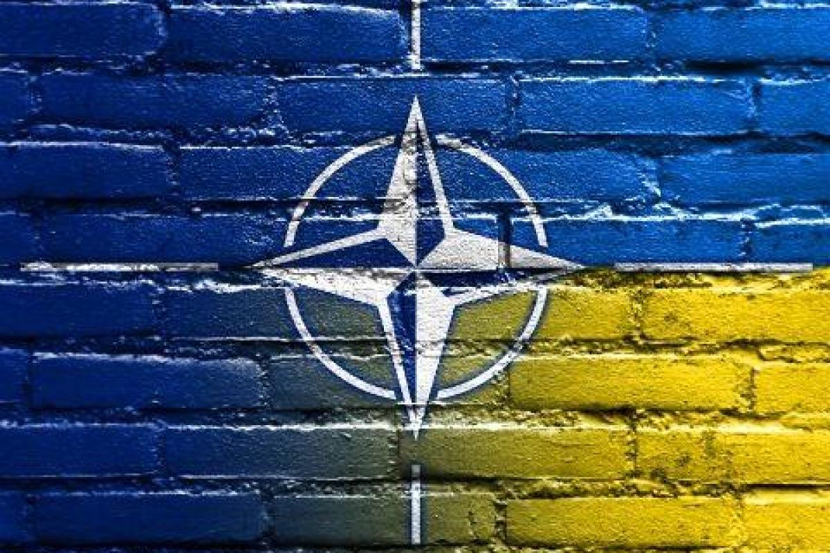 ВРУ законодательно утвердит необходимость вступления Украины в НАТО ВРУ законодательно утвердит необходимость вступления Украины в НАТО