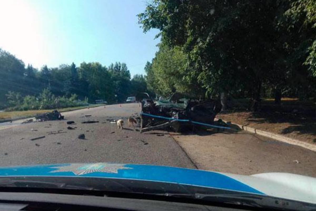 Смерть в прямом эфире: девушки разбились в ДТП на глазах у подписчиков в соцсети Смерть в прямом эфире: девушки разбились в ДТП на глазах у подписчиков в соцсети