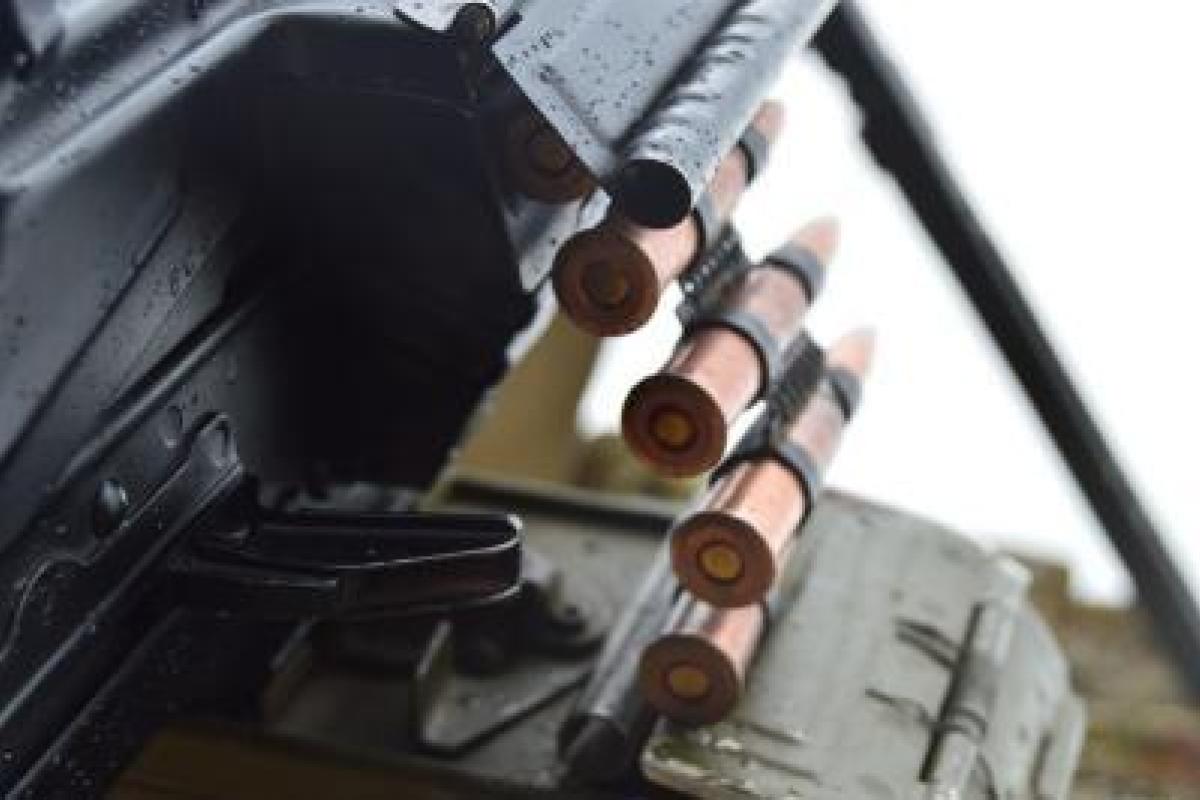 Боевики обстреляли из гранатометов Марьинский блокпост Боевики обстреляли из гранатометов Марьинский блокпост