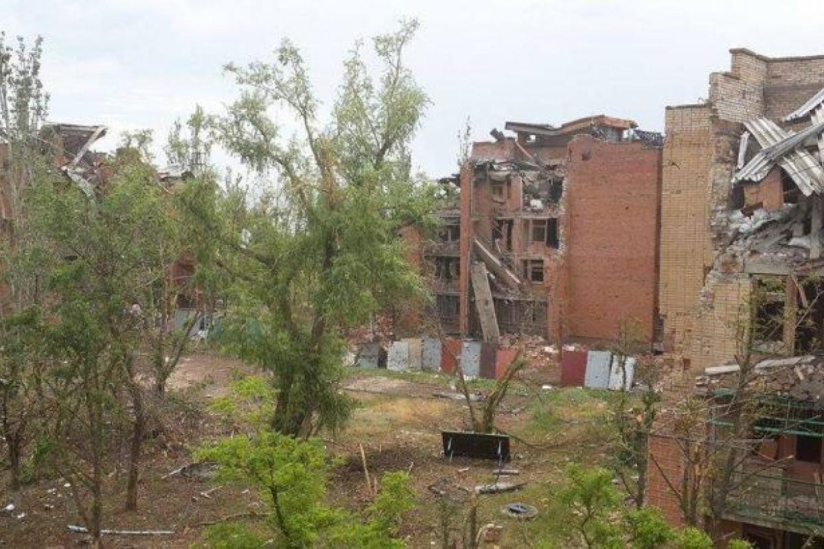 Боевики в очередной раз обстреляли Широкино Боевики в очередной раз обстреляли Широкино