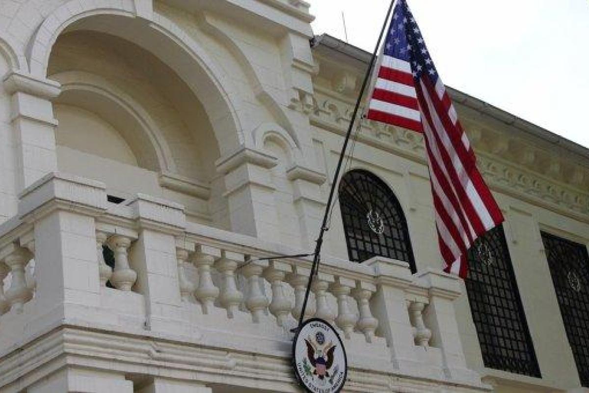 Кого собирается выслать Путин? Макфол заявил, что в России нет 755 американских дипломатов Кого собирается выслать Путин? Макфол заявил, что в России нет 755 американских дипломатов