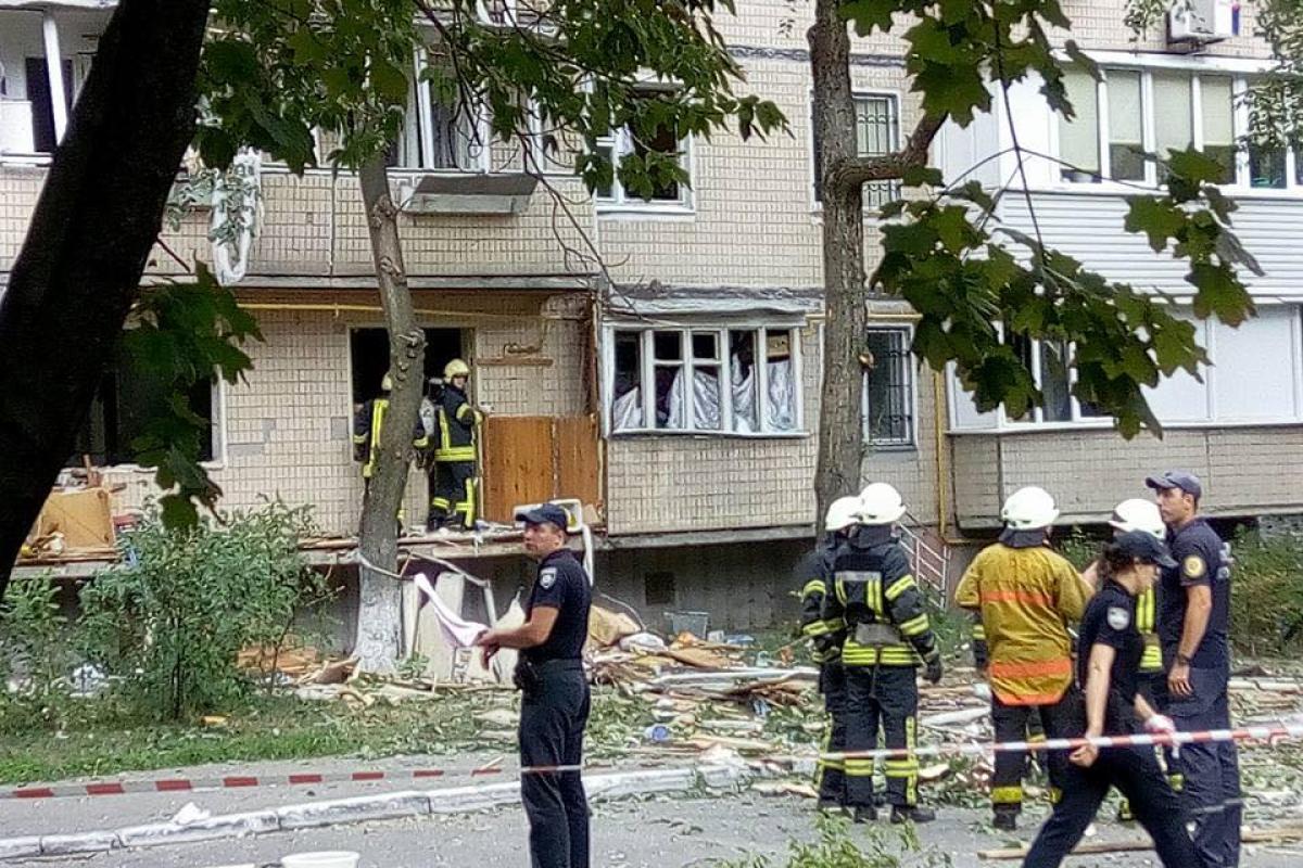 В Киеве произошел взрыв в многоэтажном жилом доме В Киеве произошел взрыв в многоэтажном жилом доме