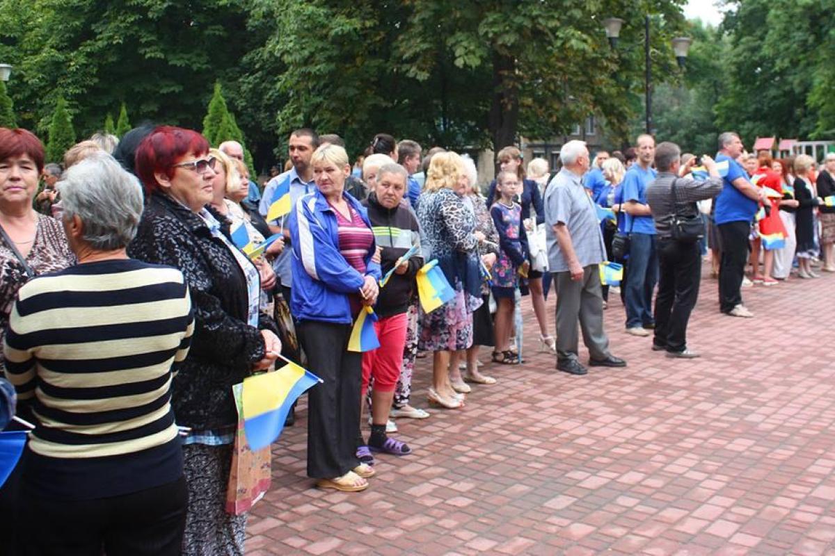 В Авдеевке отмечают третью годовщину освобождения от боевиков