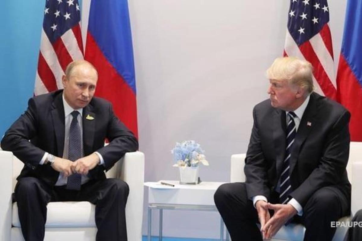 Трамп раскрыл детали неформального разговора с Путиным Трамп раскрыл детали неформального разговора с Путиным