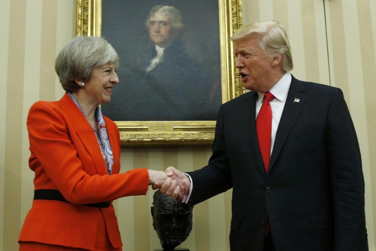 Президент США ожидает "теплого приема" от британского премьера