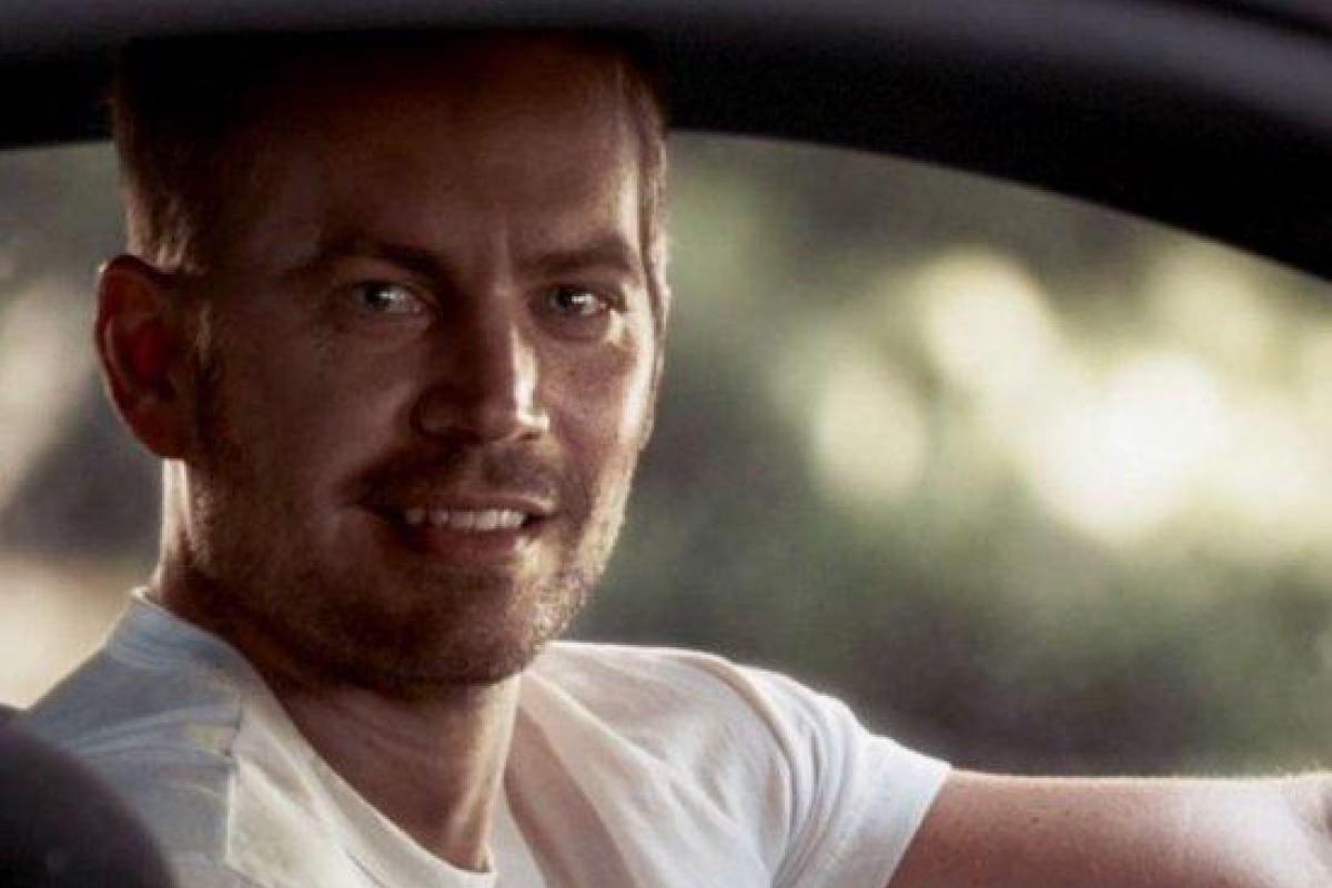 Песня-реквием в память о голливудском актере побила рекорд Gangnam Style Песня-реквием в память о голливудском актере побила рекорд Gangnam Style