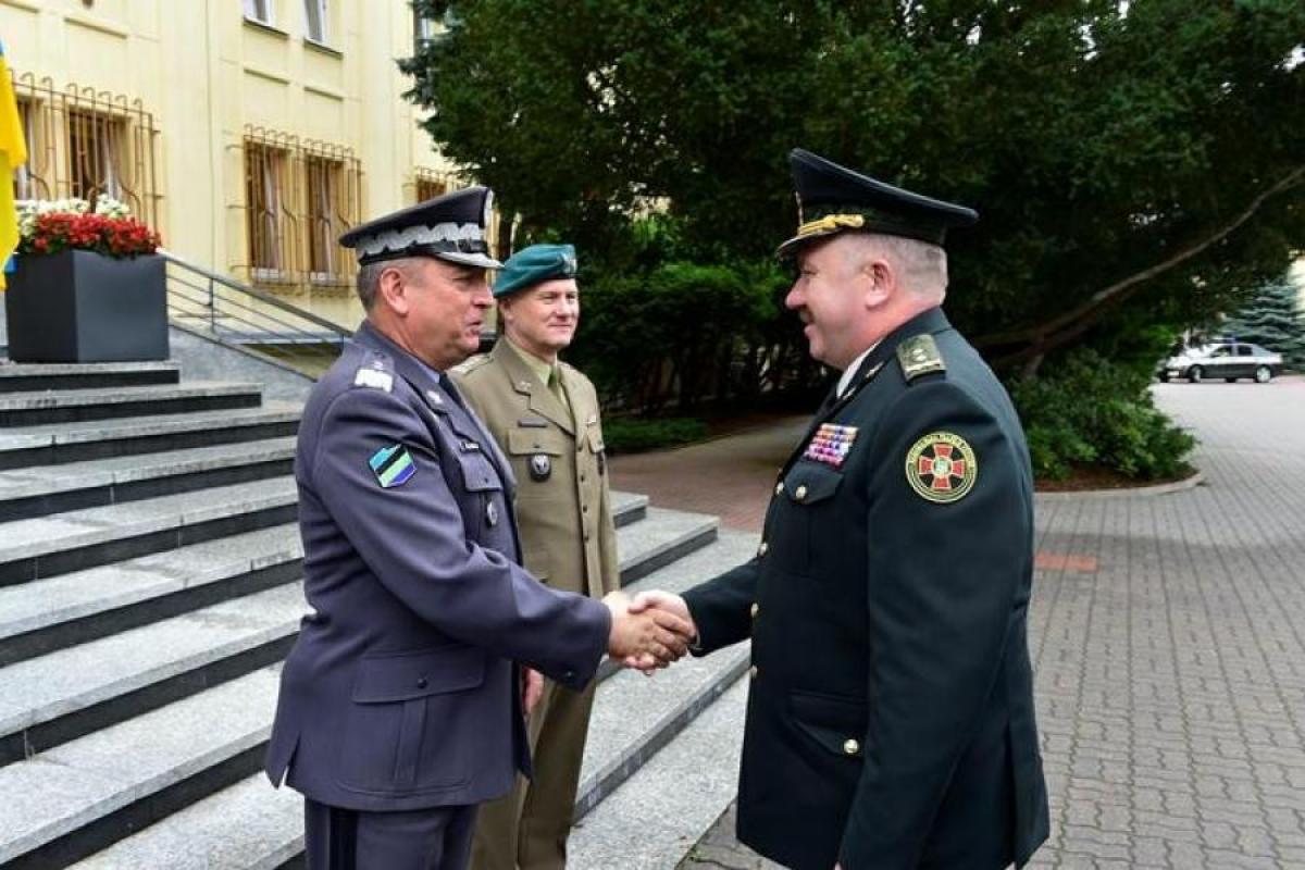 Генерал-лейтенант Аллеров совершил рабочий визит в Главное командование ВС Польши Генерал-лейтенант Аллеров совершил рабочий визит в Главное командование ВС Польши