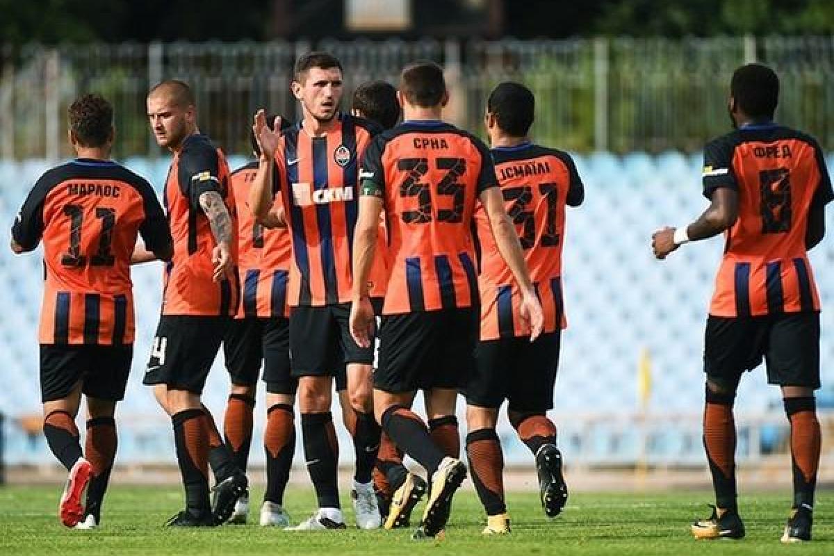 Шахтер на последних секундах вырвал победу над Сталью 