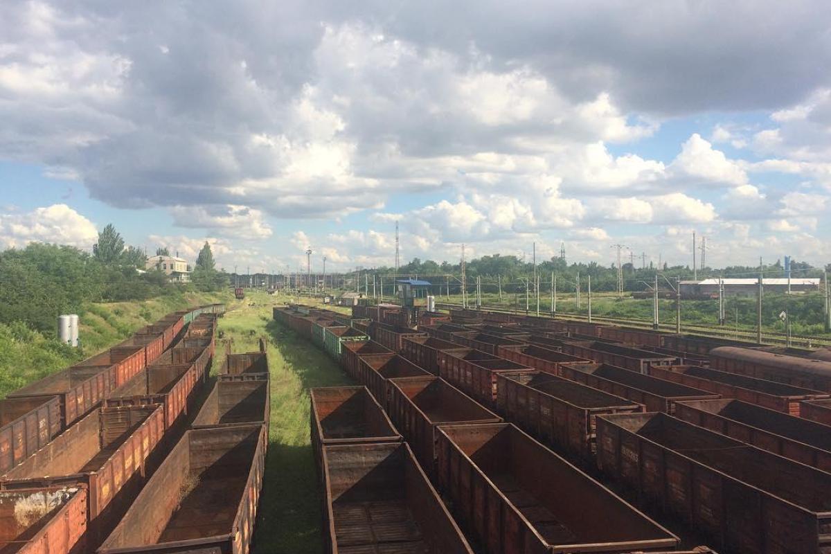 Семенченко привел аргумент для тех, кто утверждает что "блокада не действует"